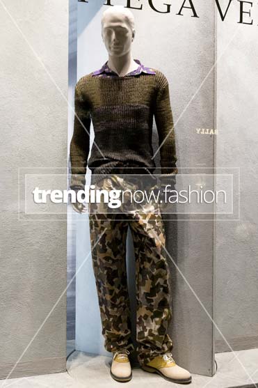 Milan shopping windows Bottega Veneta